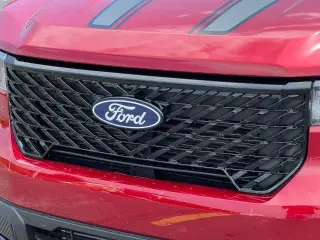Ford Maverick 2026 AWD Lariat 4dr SuperCrew 4.5 ft. SB