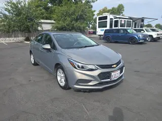 Chevrolet Cruze 2018 LT Auto 4p Sedan