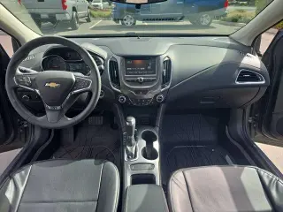 Chevrolet Cruze 2018 LT Auto 4p Sedan