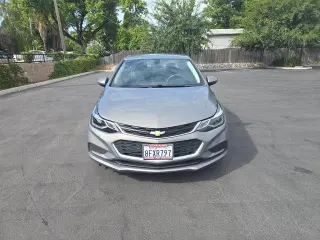 Chevrolet Cruze 2018 LT Auto 4p Sedan