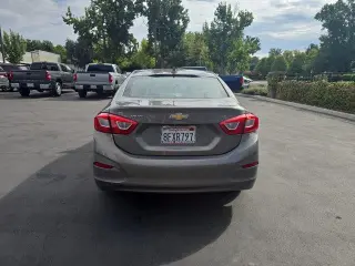 Chevrolet Cruze 2018 LT Auto 4p Sedan