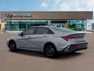 Hyundai ELANTRA 2026 SEL Sport 4dr Sedan