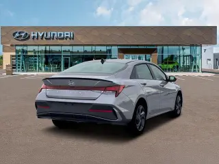 Hyundai ELANTRA 2026 SEL Sport 4dr Sedan