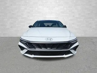 Hyundai ELANTRA 2026 SEL Sport 4p Sedan