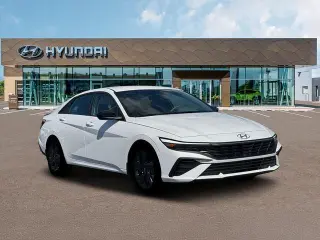 Hyundai ELANTRA 2026 SEL Sport 4p Sedan