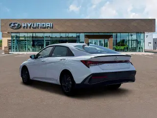 Hyundai ELANTRA 2026 SEL Sport 4p Sedan