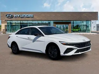 Hyundai ELANTRA 2026 SEL Sport 4p Sedan