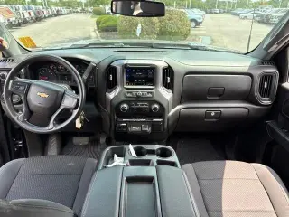 Chevrolet Silverado 2500HD 2021 4x4 Custom 4dr Crew Cab SB