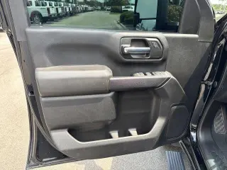 Chevrolet Silverado 2500HD 2021 4x4 Custom 4dr Crew Cab SB