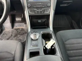 Ford Fusion 2020 AWD SE 4p Sedan