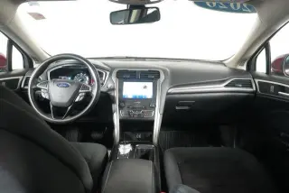 Ford Fusion 2020 AWD SE 4p Sedan