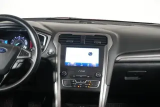 Ford Fusion 2020 AWD SE 4p Sedan