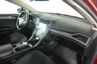 Ford Fusion 2020 AWD SE 4p Sedan