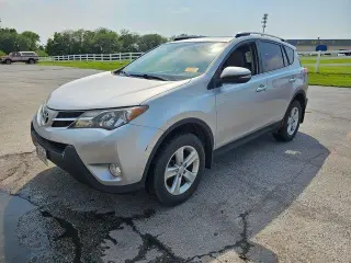 Toyota RAV4 2014 XLE 4p SUV