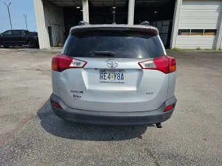 Toyota RAV4 2014 XLE 4p SUV