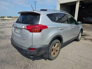 Toyota RAV4 2014 XLE 4p SUV