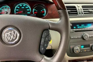 Buick Lucerne 2010 CXL Edición Especial 4p Sedan