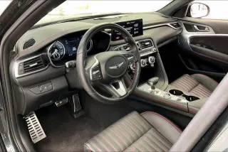 Genesis G70 2023 2.0T 4p Sedan