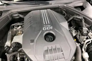 Genesis G70 2023 2.0T 4p Sedan