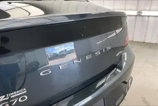 Genesis G70 2023 2.0T 4p Sedan