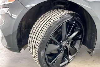 Genesis G70 2023 2.0T 4p Sedan