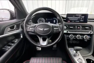 Genesis G70 2023 2.0T 4p Sedan