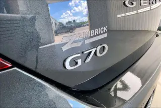 Genesis G70 2023 2.0T 4p Sedan