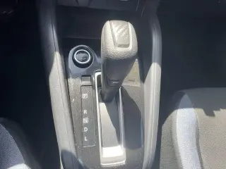 Nissan Versa 2025 SV 4dr Sedan