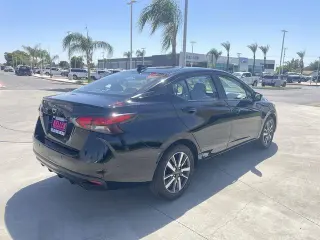Nissan Versa 2025 SV 4dr Sedan