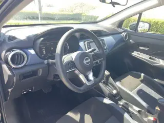 Nissan Versa 2025 SV 4dr Sedan