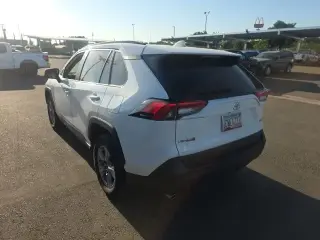 Toyota RAV4 2025 XLE 4p SUV
