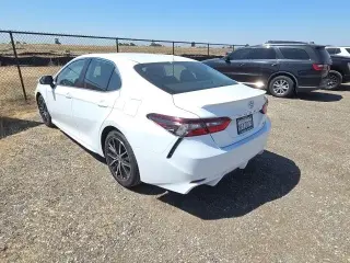 Toyota Camry 2021 SE 4p Sedan