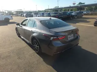 Toyota Camry 2024 SE 4p Sedan
