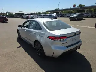 Toyota Corolla 2026 SE 4p Sedan