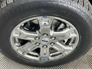 Ford F-150 2023 4x2 XL 4p SuperCrew 5.5 ft. SB