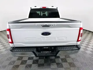 Ford F-150 2023 4x2 XL 4p SuperCrew 5.5 ft. SB