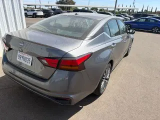 Nissan Altima 2025 2.5 SV 4p Sedan
