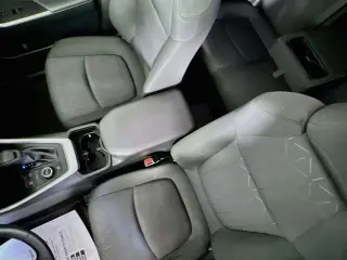 Toyota RAV4 Hybrid 2023 AWD XLE 4dr SUV