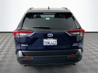 Toyota RAV4 Hybrid 2023 AWD XLE 4dr SUV