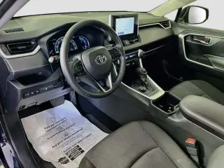 Toyota RAV4 Hybrid 2023 AWD XLE 4dr SUV
