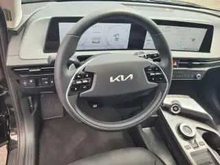 Kia EV6 2024 Light 4p Crossover