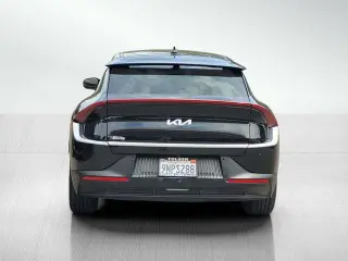 Kia EV6 2024 Light 4p Crossover
