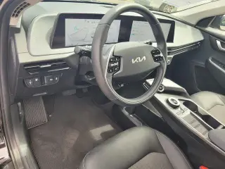 Kia EV6 2024 Light 4p Crossover