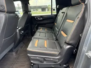GMC Yukon XL 2021 4x4 AT4 4p SUV
