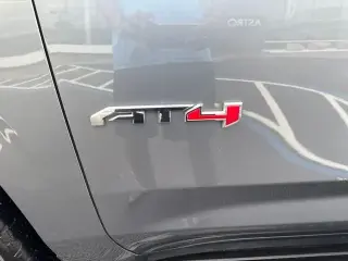GMC Yukon XL 2021 4x4 AT4 4p SUV