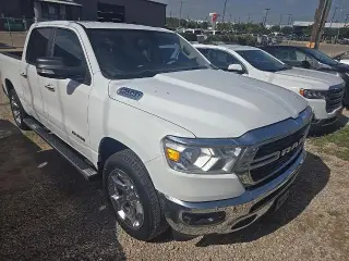 Ram 1500 2019 4x4 Big Horn 4p Camión Cabina Extendida 5.6 ft. SB