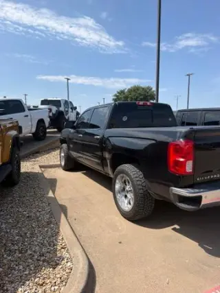 Chevrolet Silverado 1500 2018 4x2 LTZ 4p Crew Cab 5.8 pies CT