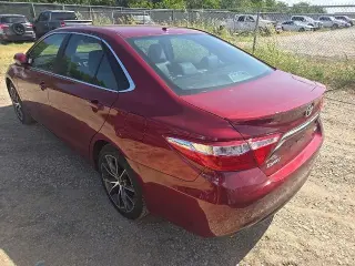 Toyota Camry 2017 XLE V6 4p Sedan