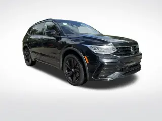 Volkswagen Tiguan 2024 SE R-Line Black 4p SUV