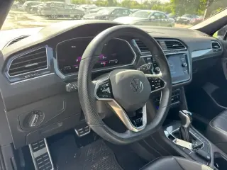 Volkswagen Tiguan 2024 SE R-Line Black 4p SUV